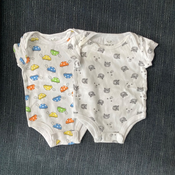 6 Rococo bodysuits 3m - Picture 3 of 4